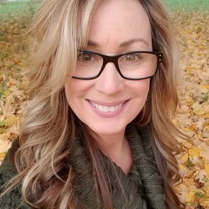 Meet your Posher, Christie